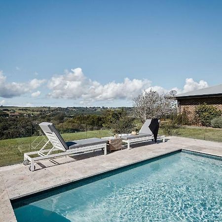 99 Acres Bangalow Retreat Buitenkant foto